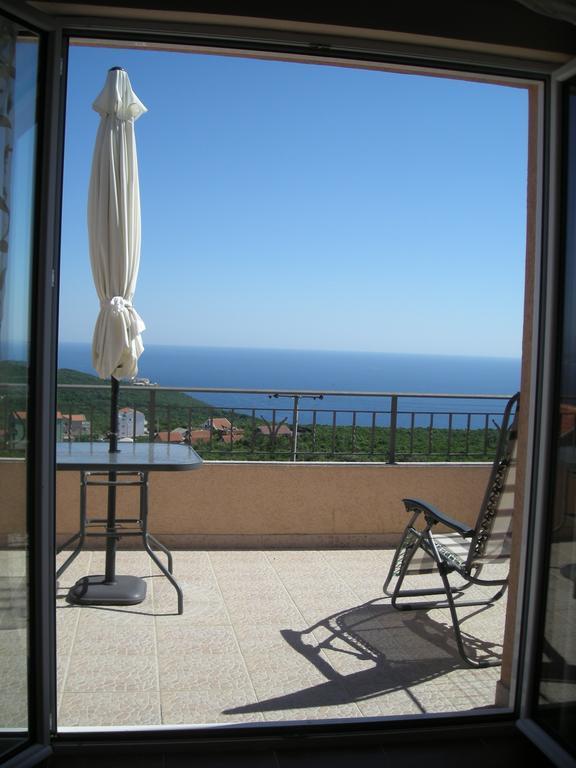 Adriatika Lägenhet Budva